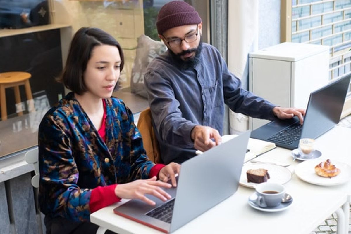 Päť situácií, kedy softvér Microsoft 365 uľahčuje každodennú prácu